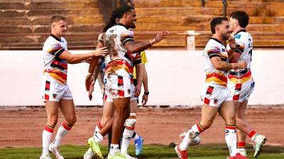 DOMINANT BULLS SEE OFF IN-FORM OLDHAM